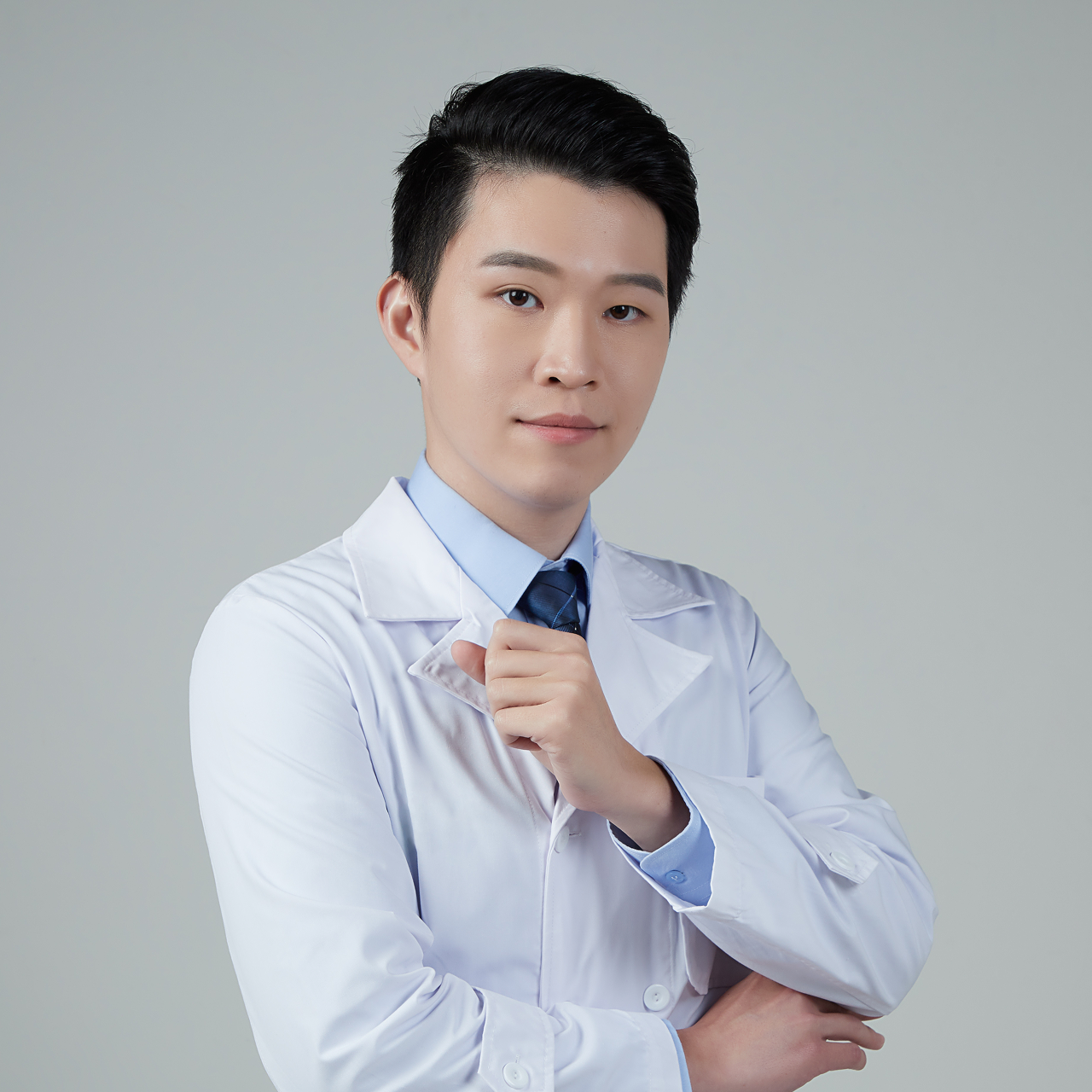 醫師 杜佳駿(Dr. TU CHIA CHUN)